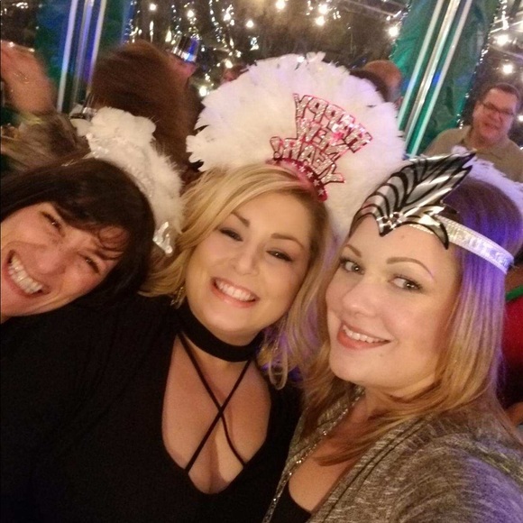 Meet your Posher, Lisa - Picture 3 of 12